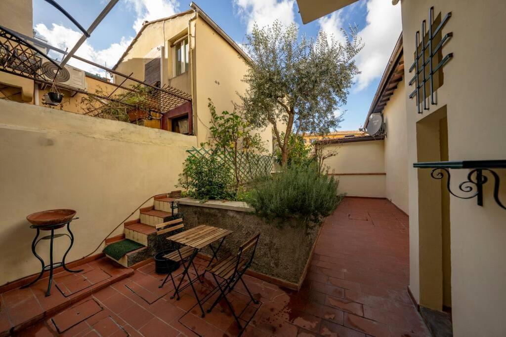 Raffinato Trilocale San Frediano Apartment Florenţa Exterior foto